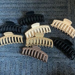 8 pack of claw clips